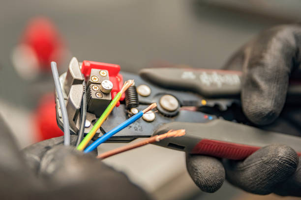 Best Electrician Near Me  in Monticello, MS